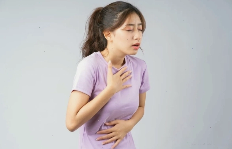 Bát cải ngồng luộc xanh mướt, giữ nguyên dinh dưỡng