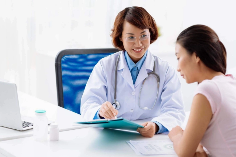 Chuyên gia chia sẻ cách điều trị viêm phụ khoa tại nhà hiệu quả