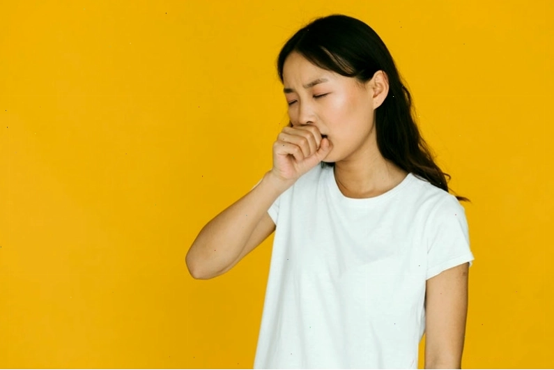 Cơn ho ảnh hưởng đến sinh hoạt cần tìm đến thuốc ho