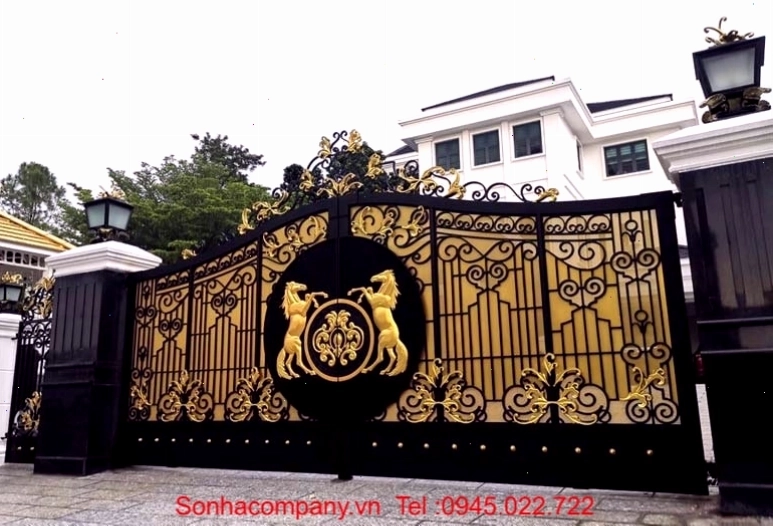 Cổng tự động đẹp, sang trọng, hiện đại cho ngôi nhà tại TP HCM
