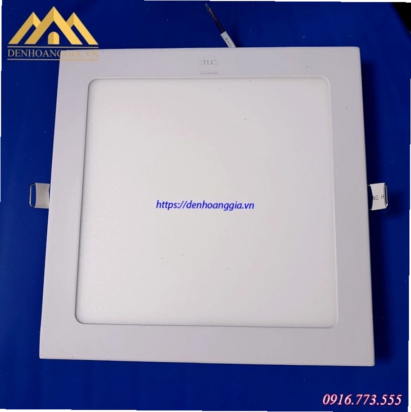 Đèn led âm trần siêu mỏng vuông, tạo điểm nhấn hiện đại cho không gian
