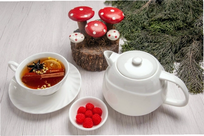 Đông trùng hạ thảo có thể chế biến thành nhiều món ăn hoặc dùng làm trà