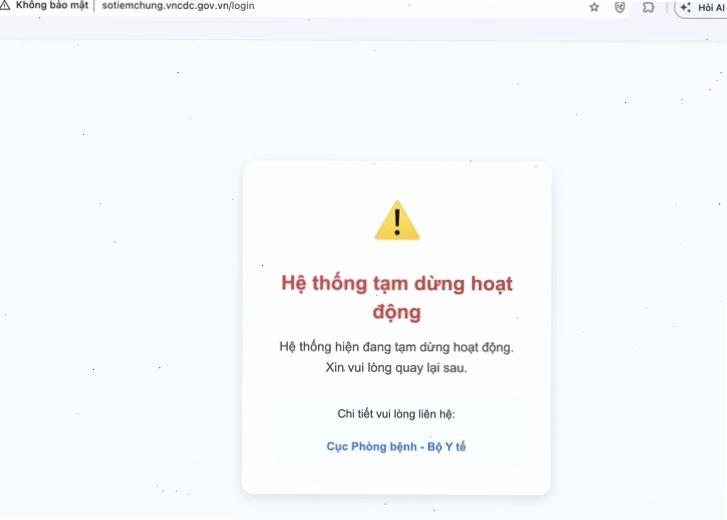 Giao diện website tra cứu sổ tiêm chủng đang gặp lỗi hoặc thông báo tạm dừng