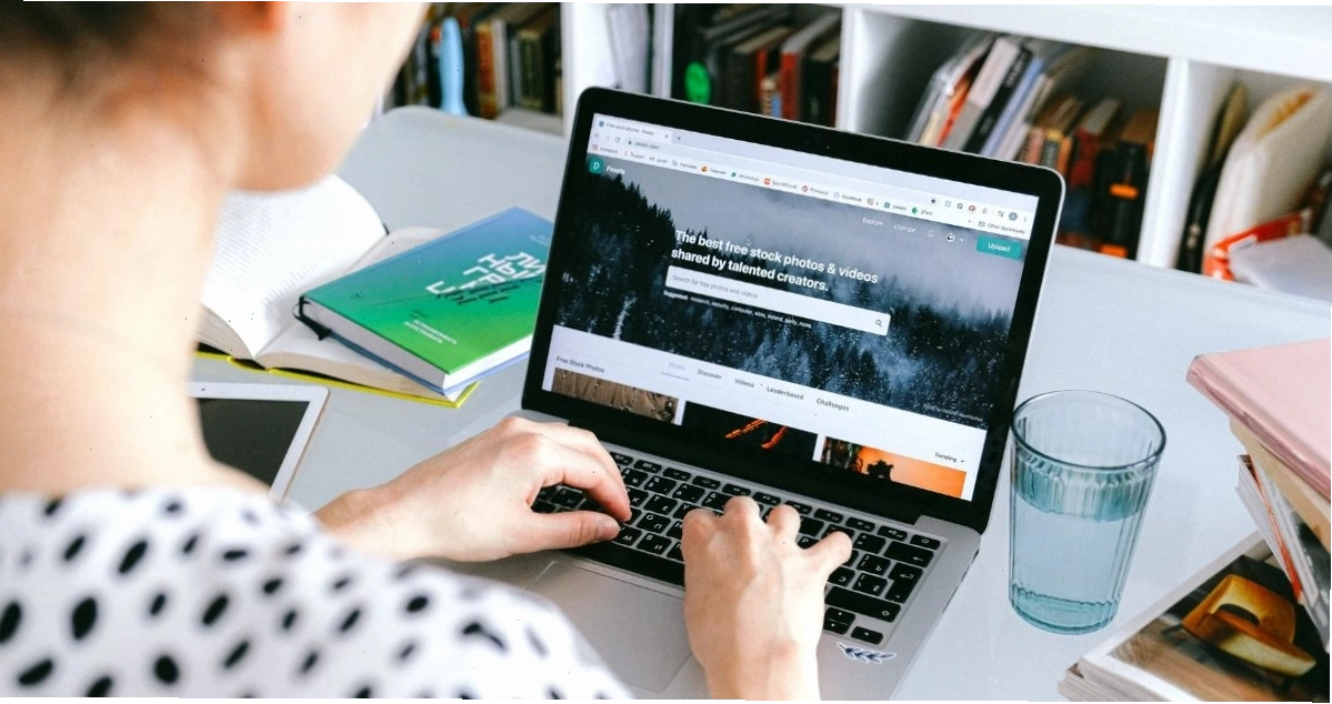 Hình ảnh minh họa những hạn chế của phương pháp học e-learning