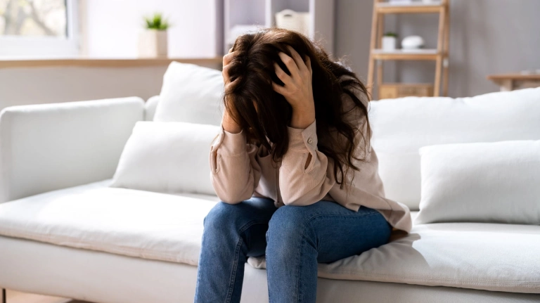 Hội chứng OCD: Nhận diện nguyên nhân, dấu hiệu và phương pháp điều trị hiệu quả