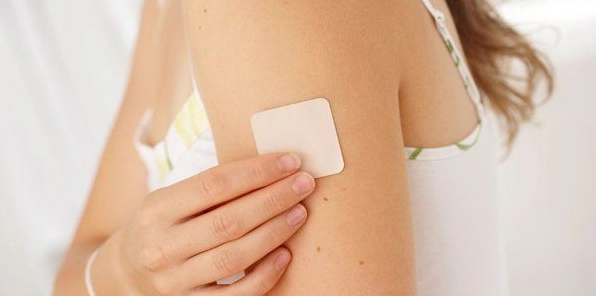 Miếng dán tránh thai: Giải pháp hiệu quả và những điều cần biết