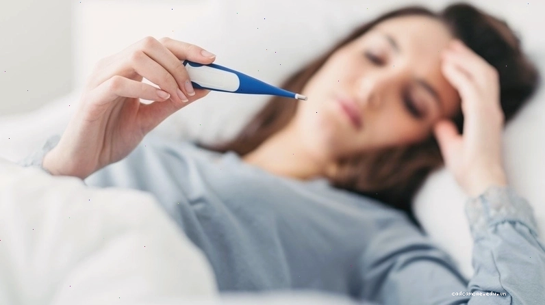 Minh họa biểu hiện sốc của bệnh nhân sốt xuất huyết với da tái lạnh và mạch yếu