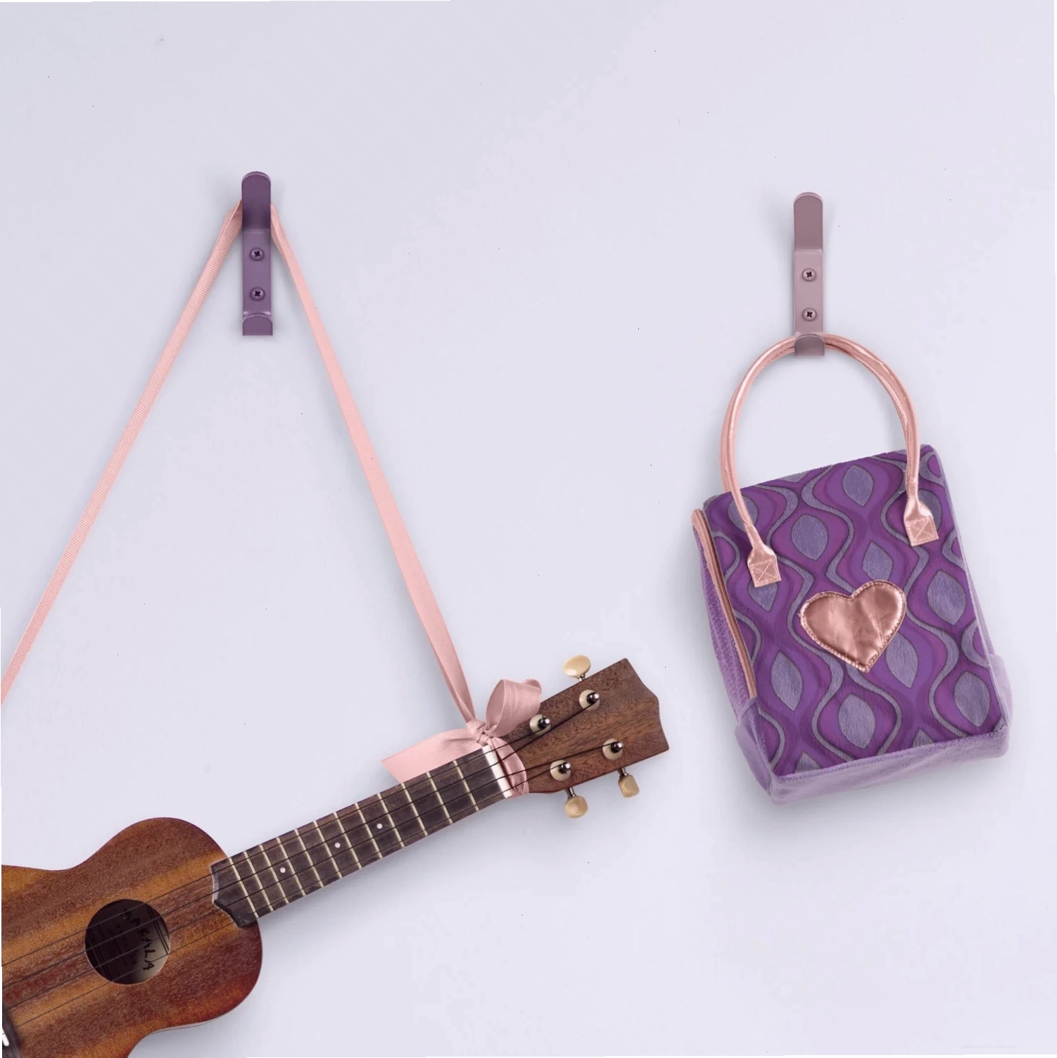 Móc treo tường Mini Doohooky bằng thép màu tím mờ treo túi nhỏ và dây đeo đàn ukulele cho việc tổ chức lối vào