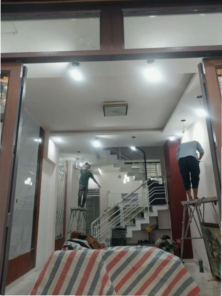 Nhà phố được cải tạo và sửa chữa đẹp mắt