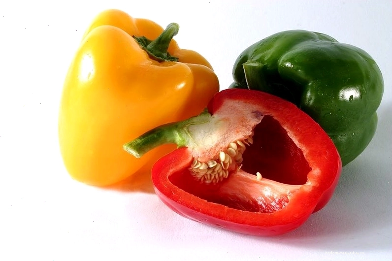 Ớt chuông là một trong những loại rau củ chứa hàm lượng Vitamin C cao