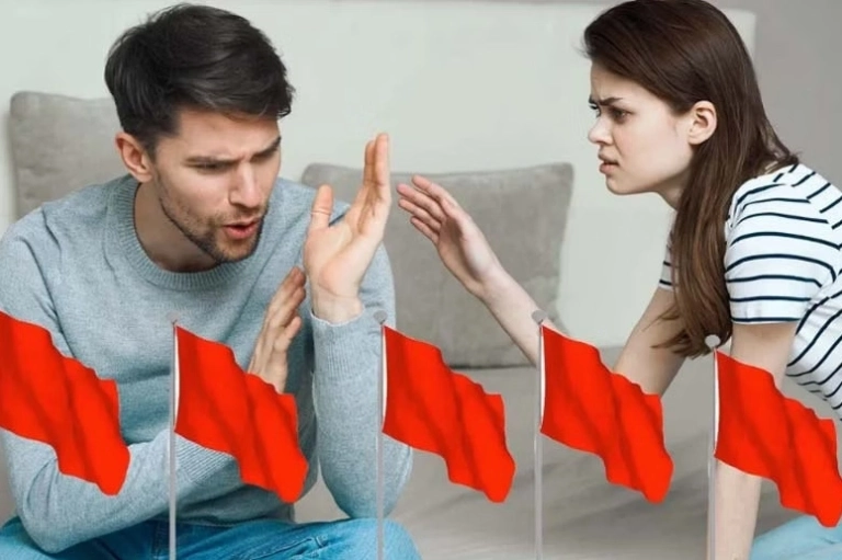 Red Flag Là Gì? Những Dấu Hiệu Cảnh Báo Trong Tình Yêu Bạn Cần Biết