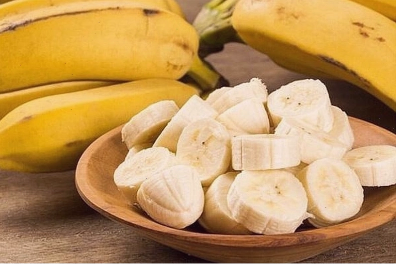 Rổ chuối tiêu chín vàng tươi ngon mắt