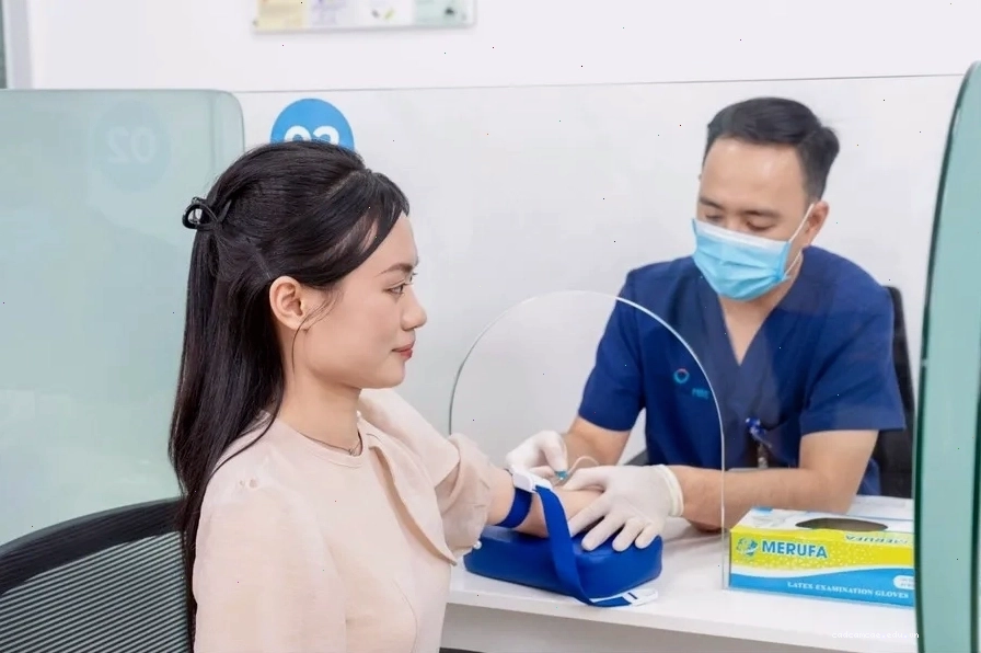 Thực hiện xét nghiệm máu để xác định nồng độ Beta-hCG nếu nghi ngờ mang thai.